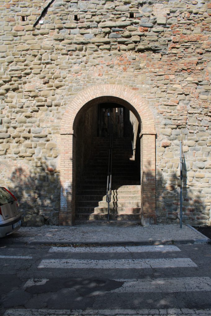 Porta Primo Maggio o San Giacomo